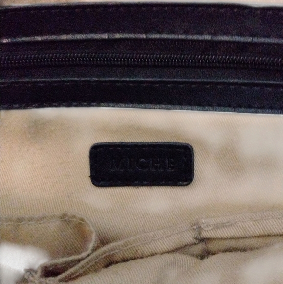 Miche Prima Base Bag With 3 Covers = Three Miche Shoulder Bags - Picture 10 of 13